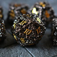 Skulls Hollow Metal Dice Set Black/Gold