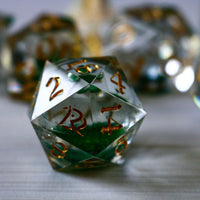 Green Glitter Liquid Core Handmade Sharp Edge Resin Dice Set