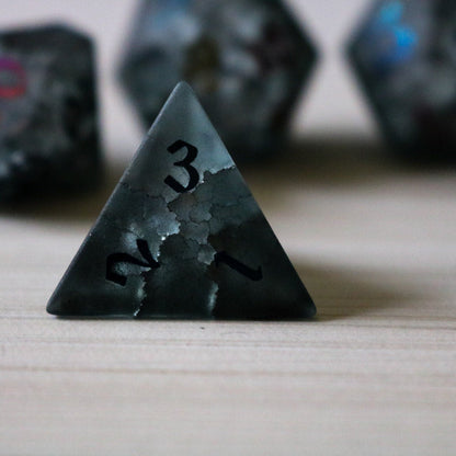 Black Inked Lightning Glass Cracked Glass (And Box) Dice Set