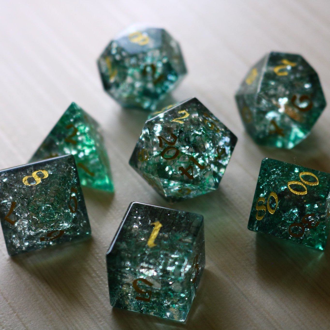 Elven Wood Green Forge Fire Glass (And Box) Polyhedral Dice DND Set