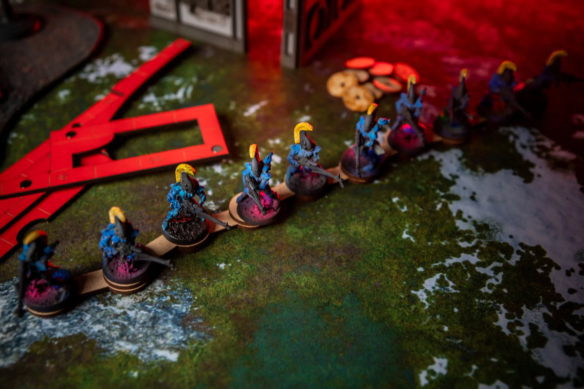Flexible Movement Tray with Magnetized Base Inserts - Warhammer The Old World