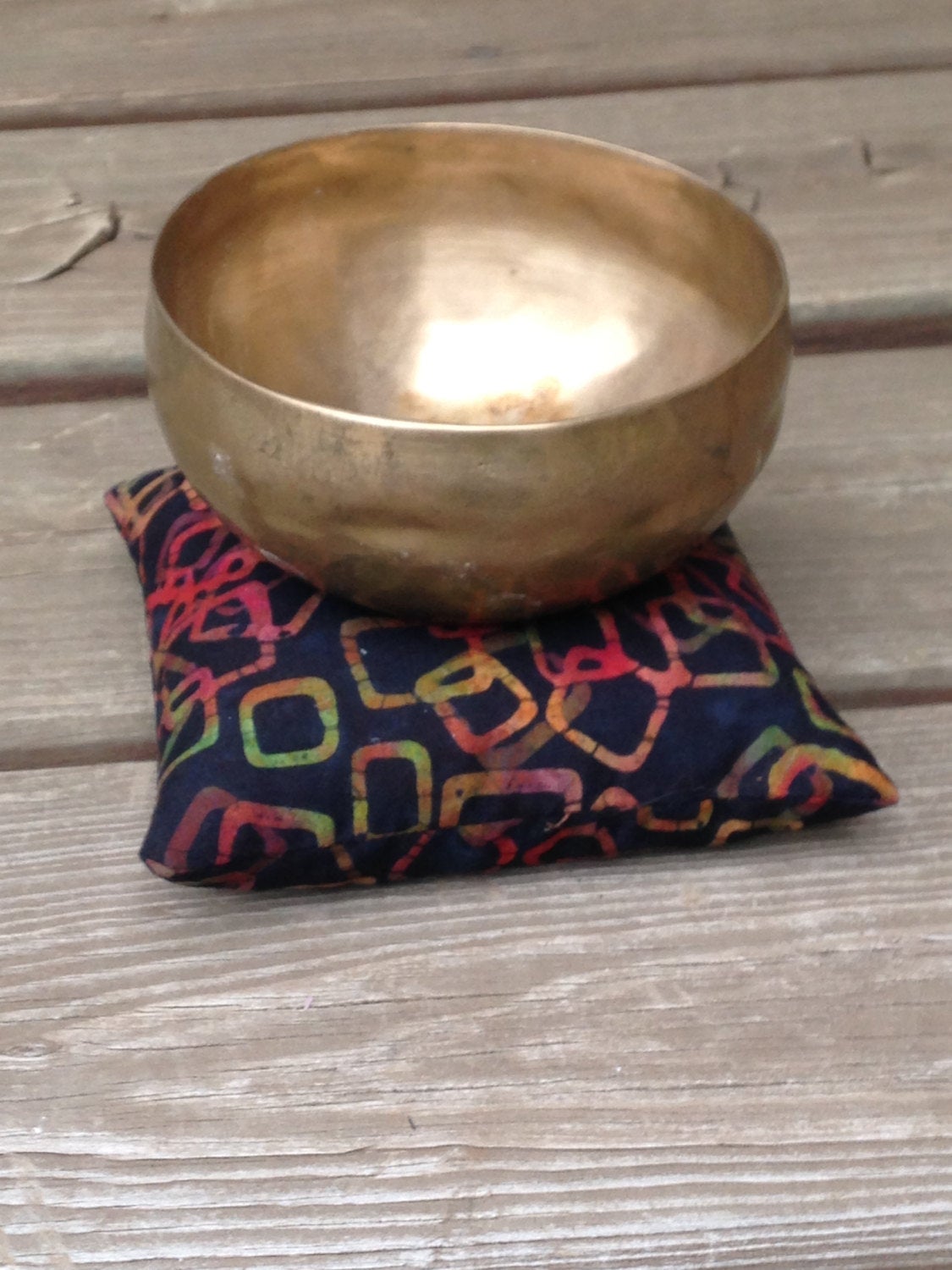 Geometric Singing Bowl Crystal Display Pillow – Batik Cushion for Crystal Spheres & Bowls
