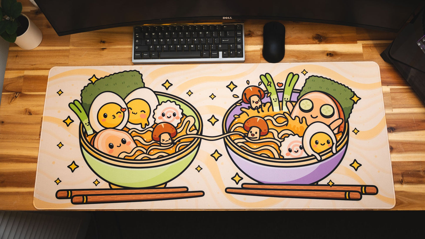 "Ramen & Friends" — Kawaii Deskmat