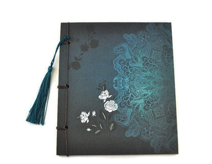 Medallion Dice Bag, Dice & Notebook Gift Set — Teal & Gray