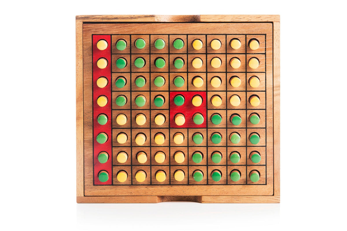 Othello Board Game: Handcrafted Wooden Set for Classic Strategy