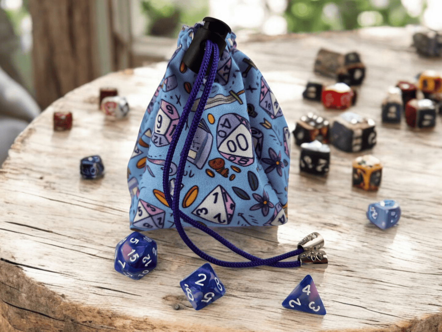 Stylish Gaming Dice Bag - Perfect for RPG Adventures
