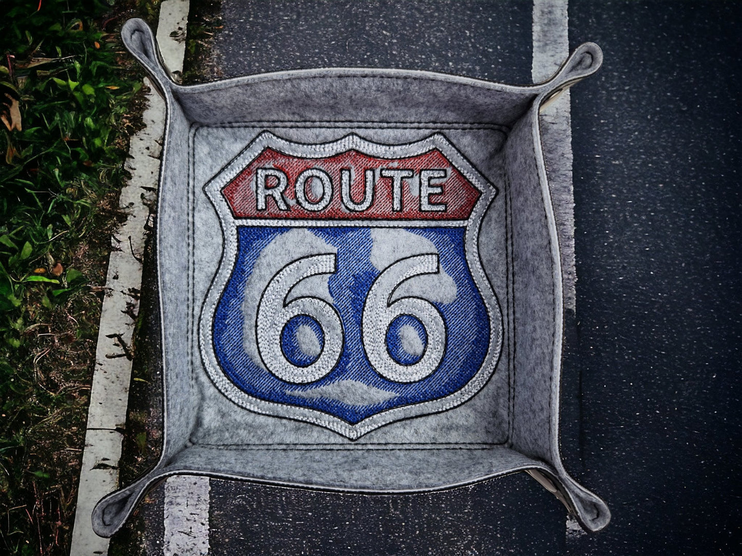 Route 66 Sign Dice Tray