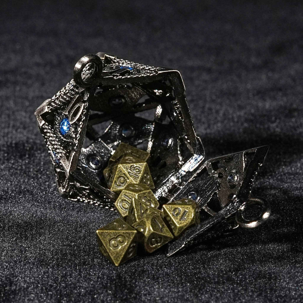 Sapphire Dragon Eye Silver D20 Dice Cage Keychain + 7 Mini Metal DND Dice Set
